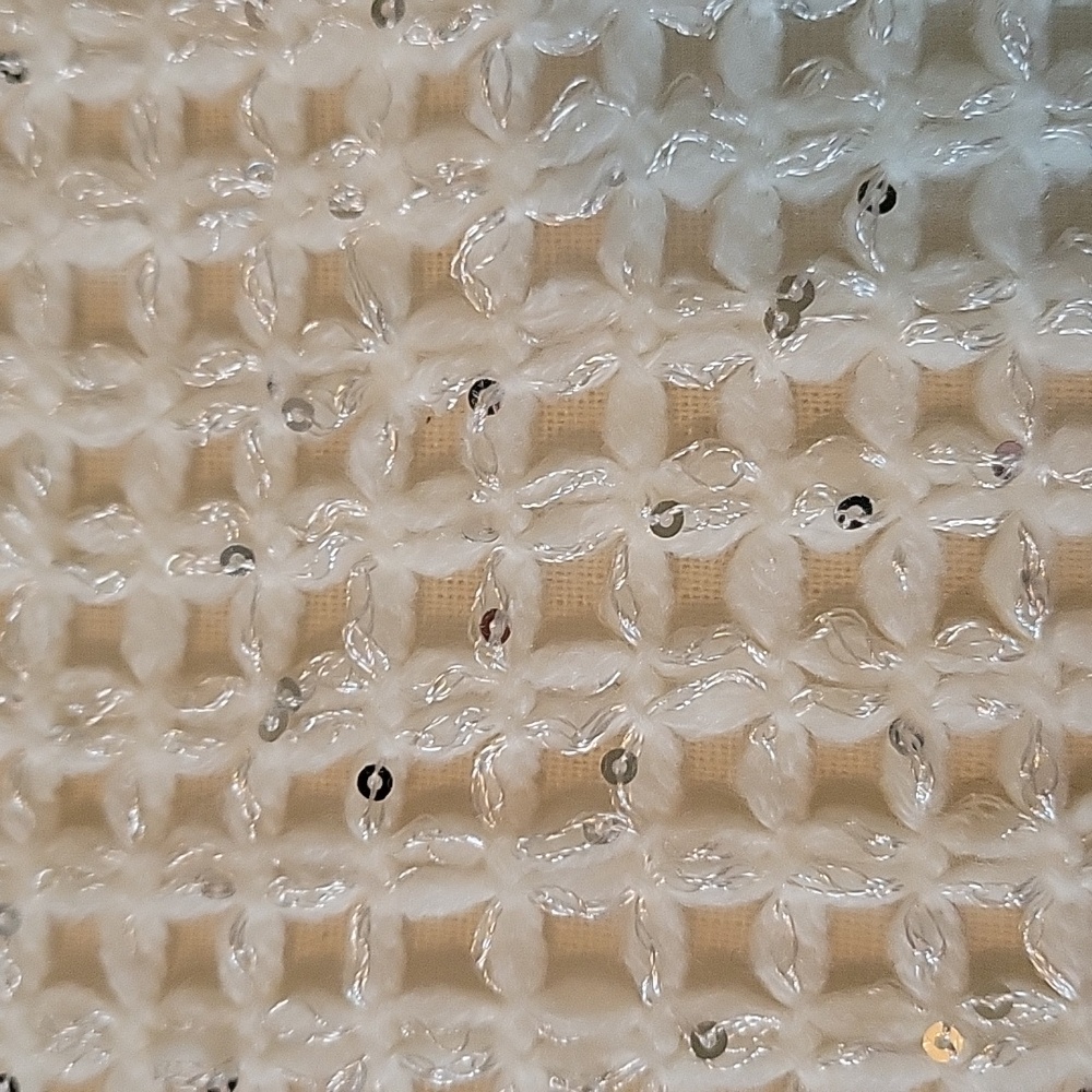 Shawl - Picture 2 of 3